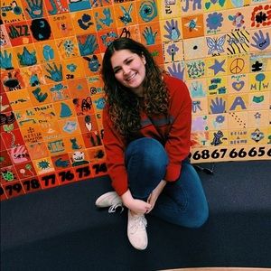 Meet your Posher, Samira